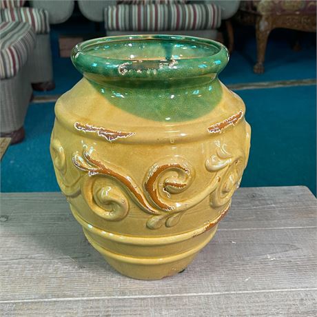 Turtlecreek Pottery Decorative Vase