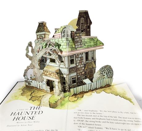 Kids VTG Pop-Up Book, The Haunted House