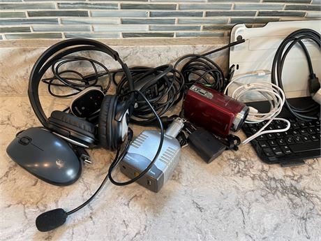 Small Electronic/ Electrical Lot