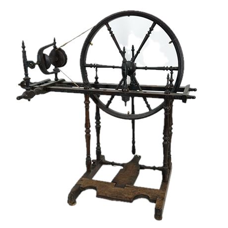 Antique Deltry Wooden Spinning Wheel