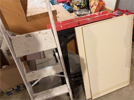 Ladder, Sawhorses & Plywood