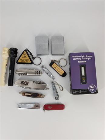 Lot Zipper Lighters, Corkscrews, Pocket Knives/Tools, Flashlight New in Box