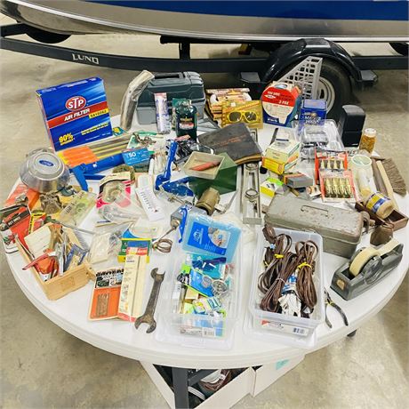 MEGA Table Lot