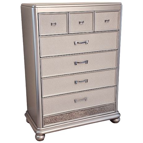 Ashley Furniture Signature Design "Coralayne" 5 Drawer Chest of Drawers