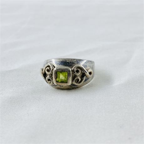 6.5g Sterling Ring Size 8.5