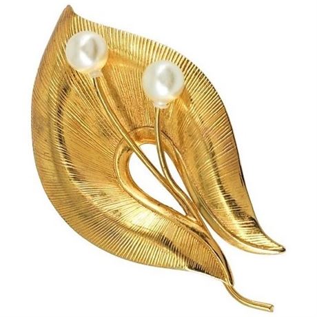 Vintage Faux Pearl Flower/Leaf Brooch