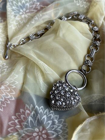 Vintage silver tone, heart rhinestone chain-link bracelet