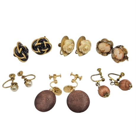 Lot of 6 Vintage Gold Tone Screw Back Earrings
