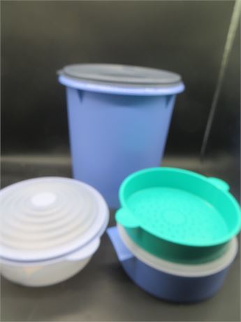 NEW VINTAGE TUPPERWARE VERY LARGE ROUND CANISTER, 2 ROUND & STRAINER