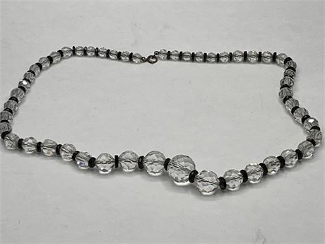 Vintage Fauceted crystal necklace