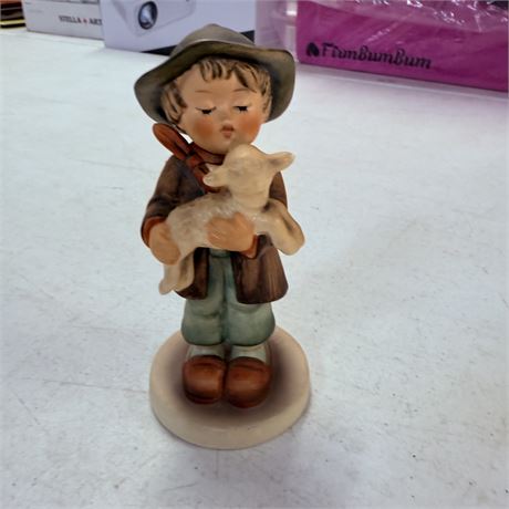 TMK3 Hummel Figurine