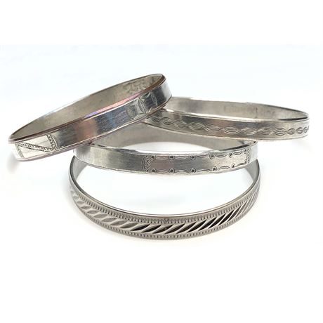 (4) Vintage Silver Tone Etched Design Fancy Beveled Edge Bangle Bracelets