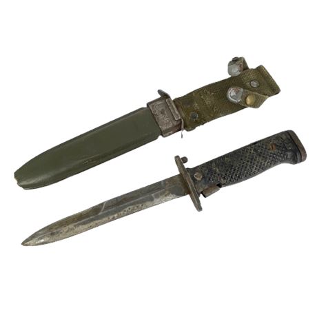 WWII US M8 B.M.CO. Military Fighting Knife