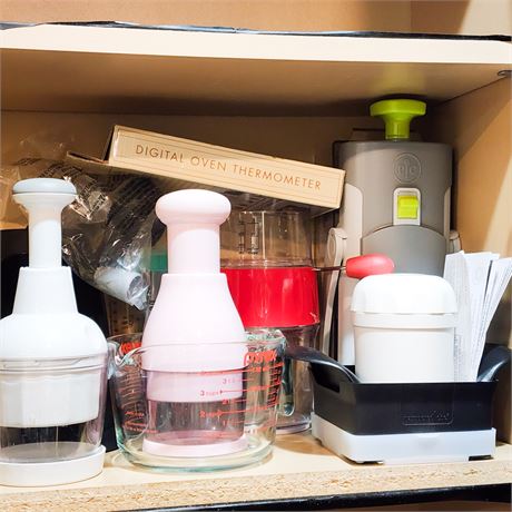 Kitchen Cabinet Buyout Lot