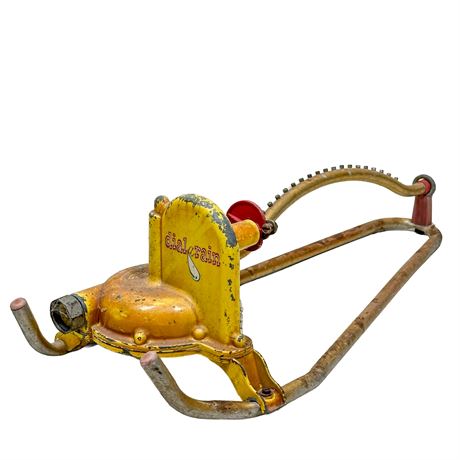 Vintage Nelson "Dial-A-Rain" Oscilating Sprinkler