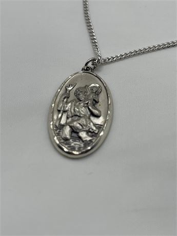 Sterling silver religious metal and chain 16.55G