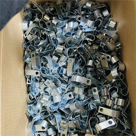 Hundreds of NOS Wire Brackets