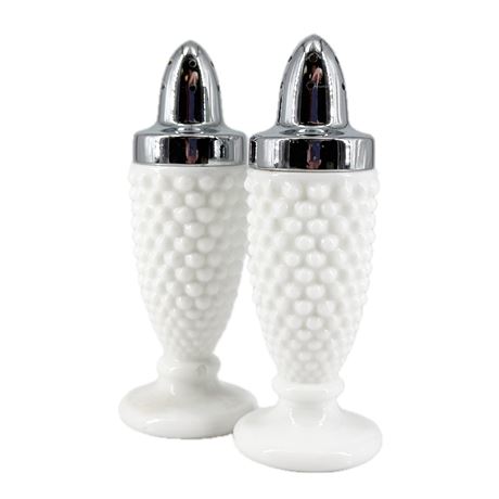 Vintage Westmoreland Milk Glass Hobnail Salt & Pepper Shakers
