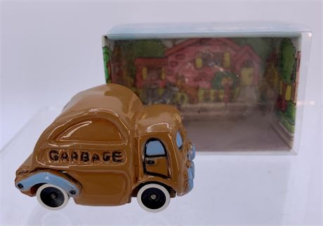 1976 Wallace Berrie & Co. Garbage Guzzler Funkymobiles Toy Car