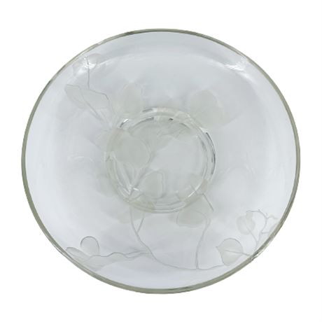 Dorothy Thorpe Crystal Floral Frosted Console Bowl