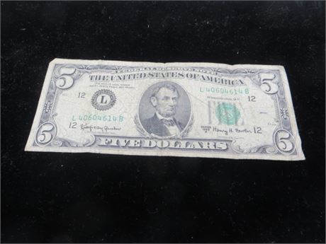 1963 A $5 Federal Reserve Note # L 40604614 B