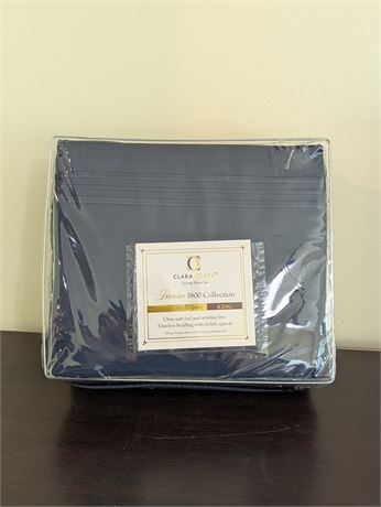New Deluxe King Sheet Set Navy Blue Premier 1800 Collection