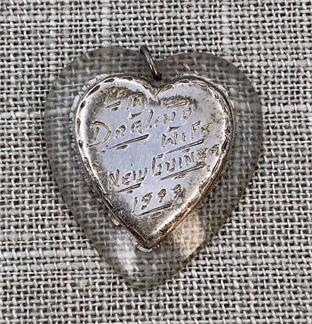 WWII Soldier 1944 Silver & Lucite Heart New Guinea Wartime Souvenir