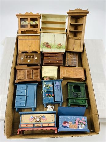 Nice Vtg Miniature Dressers, Desks + More