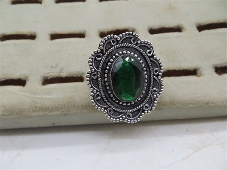 New Green Emerald German Silver Size 8 1/2