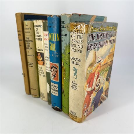 Lot of Vintage Hardcover Mystery Novels