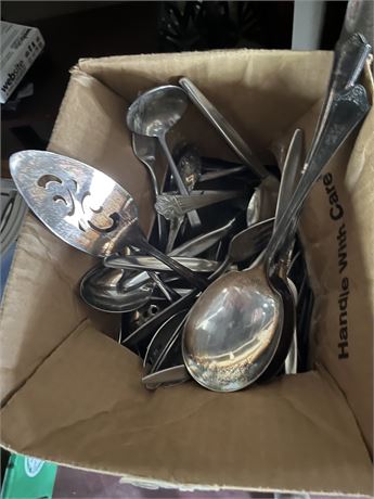 Box of miscellaneous, serving pieces and utensils
