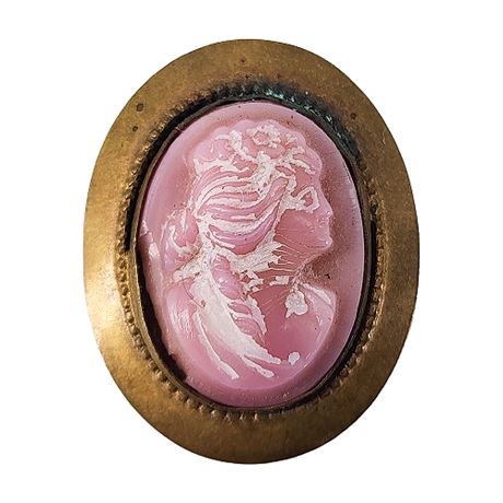 Victorian Pink Plastic Cameo Brooch