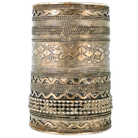 Vintage Ornate Silver-Tone Metal Bracelet – Etched & Textured Design