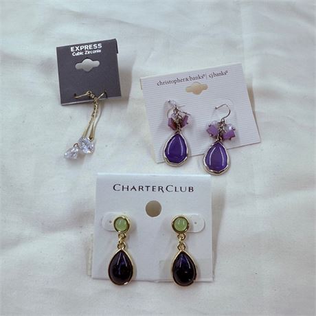 Unused Earring Lot