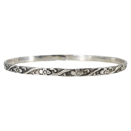 Small Vintage Silver Tone Bangle Bracelet