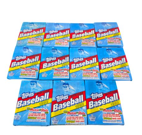 Lot of 11 Topps Baseball Wax Packs 1992