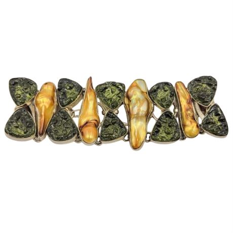 Silver Tone Keishi Pearl and Green Glass Bracelet