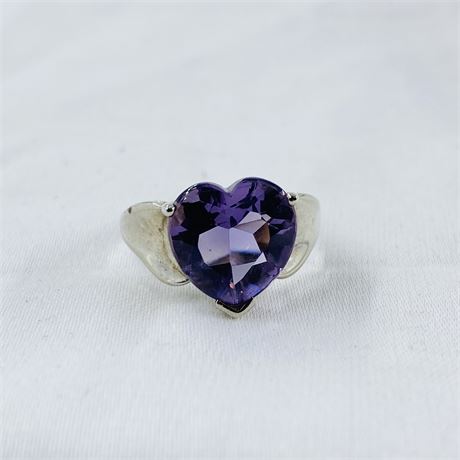 4g Sterling Ring Size 8.25