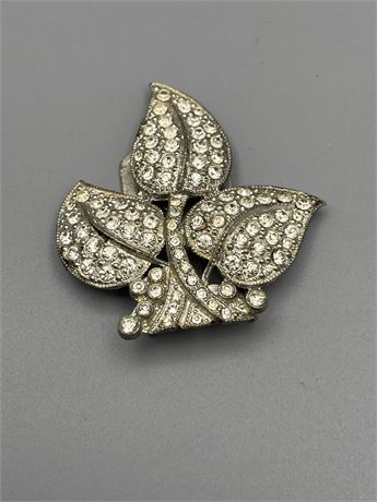 Vintage art, juggle, leaf fur clip rhinestone