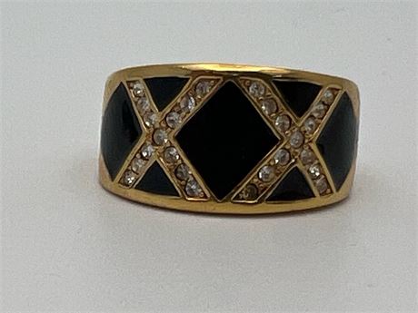 Vintage Avon black enamel and rhinestone ring