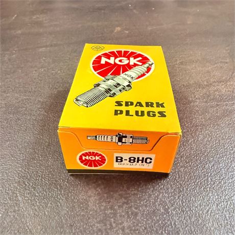 NOS Case NGK Spark Plugs - B8HC