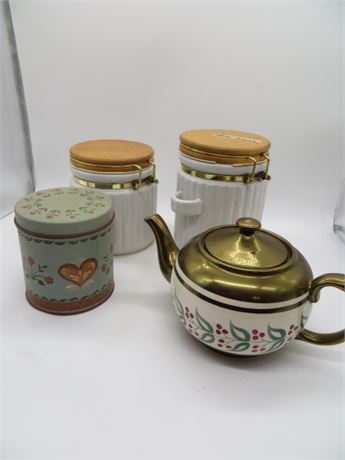 Cannisters, Tin & Wade Teapot