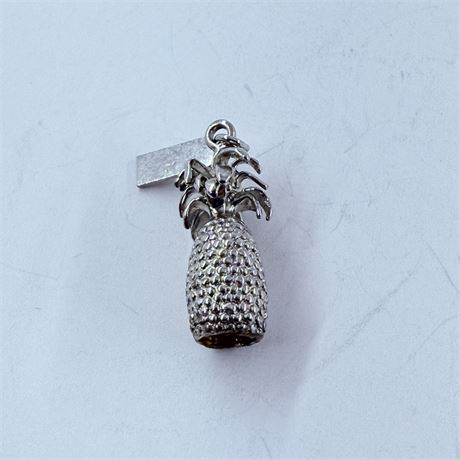 4.4g Sterling Pineapple Pendant / Charm