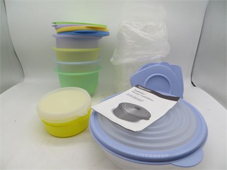 NEW VINTAGE TUPPERWARE MINI BOWL GIFT SET, 3 CONTAINERS 2 MINI & 1 STUFFABLE
