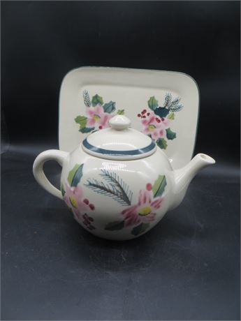 Hartstone Christmas Tea Pot & Platter