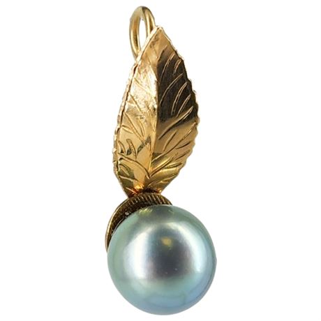 Vintage Genuine Freshwater Pearl Gold Tone Leaf Pendant