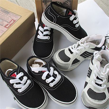 3 NEW Pairs of Children's Tennis Shoes Sz 6 Levi's & Koala Kids