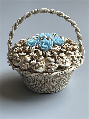 Florenza white and blue metal trinket basket