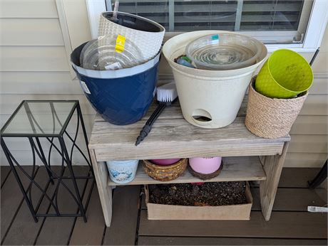 Lot Outdoor Shelf, Black Metal Side Table, Misc. Planters