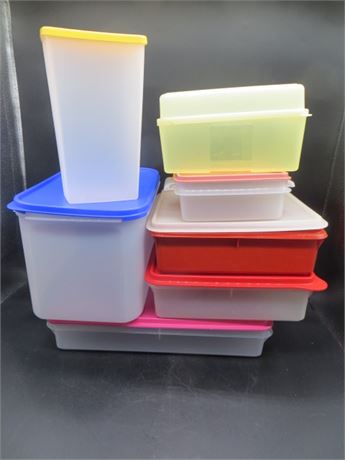 NEW VINTAGE TUPPERWARE 7 MISCELLANEOUS CONTAINERS